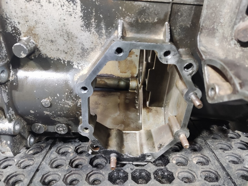 Корпус кпп GR905