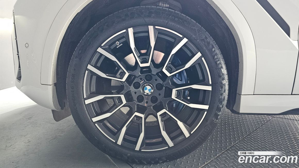BMW X6 (G06) xDrive40i M Sports (08.2023)