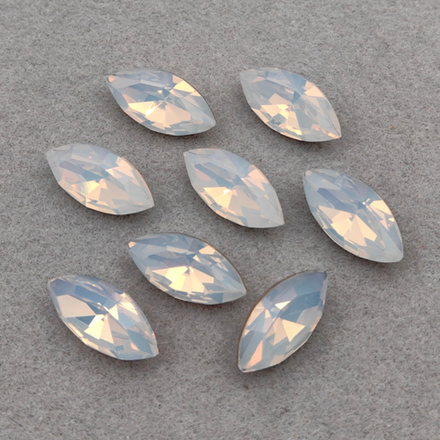 Наветт К9, White Opal