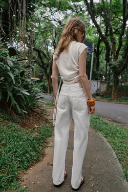 ZARA ФУТБОЛКА В СТИЛЕ РУСТИК СО СБОРКАМИ, БЕЛЫЙ