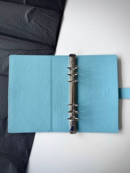 Обложка на кольцах Standart без карманов на хлястике, ярко-голубой флотер