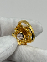 Кольцо с коричневым кабошоном