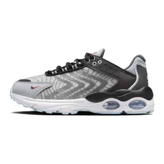 Nike Air Max - Детская спортивная обувь, которая является одним из самых популярных в мире.
