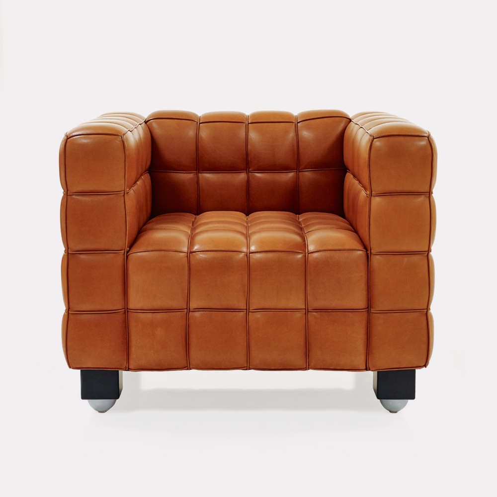 Кресло Wittmann Kubus Armchair