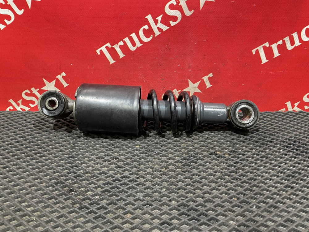 Амортизатор кабины передний 2018г.