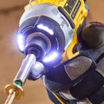 DeWalt DCF860N аккумуляторный импульсный шуруповерт (без АКБ и ЗУ) DCF860N-XJ