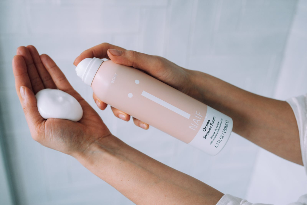Naif Body Ocean - пена для душа /   200  ml  / GTIN 8719325317695