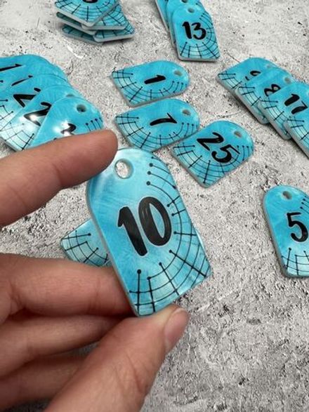 Бирки для ключей акриловые