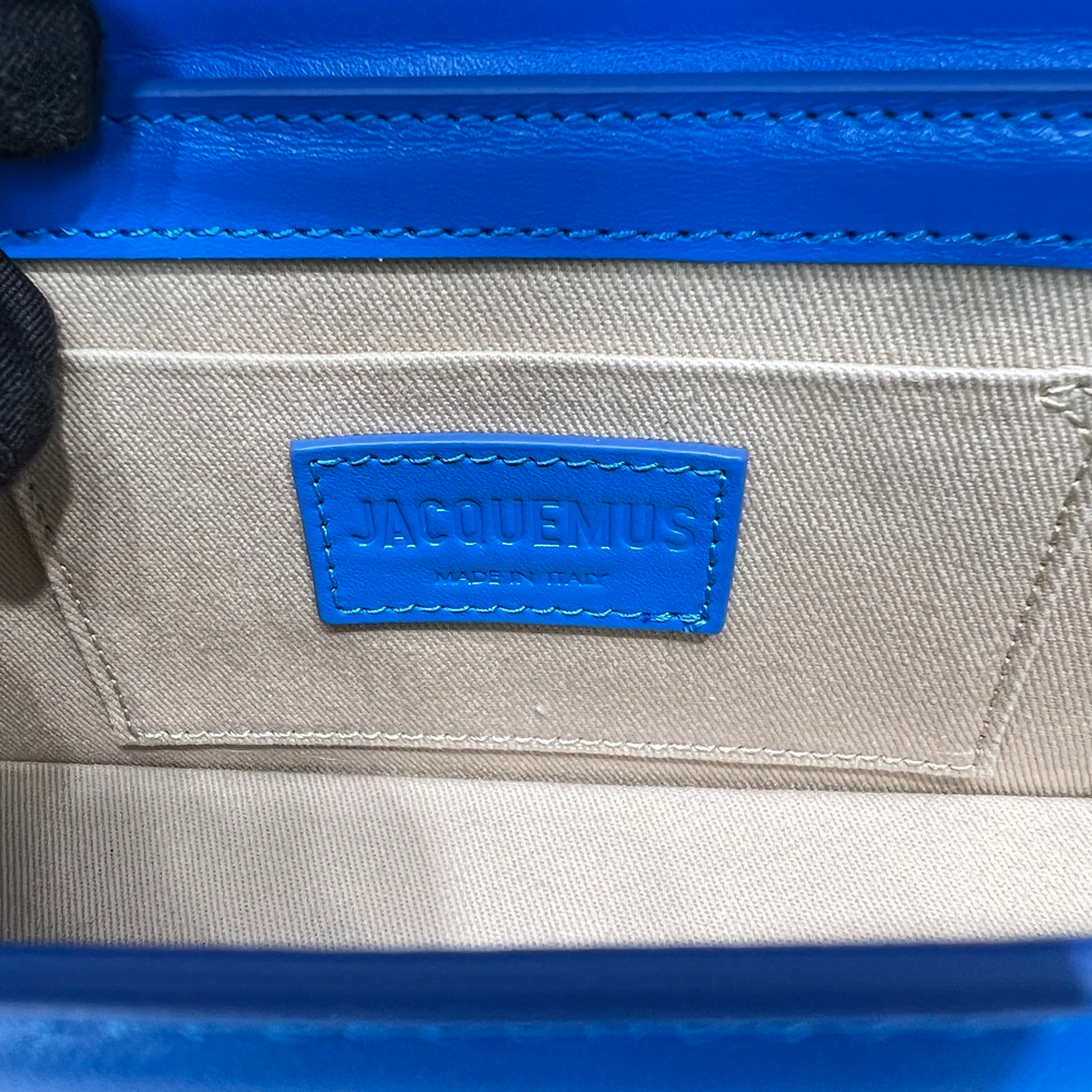 Jacquemus Le Chiquito Long 22 cm