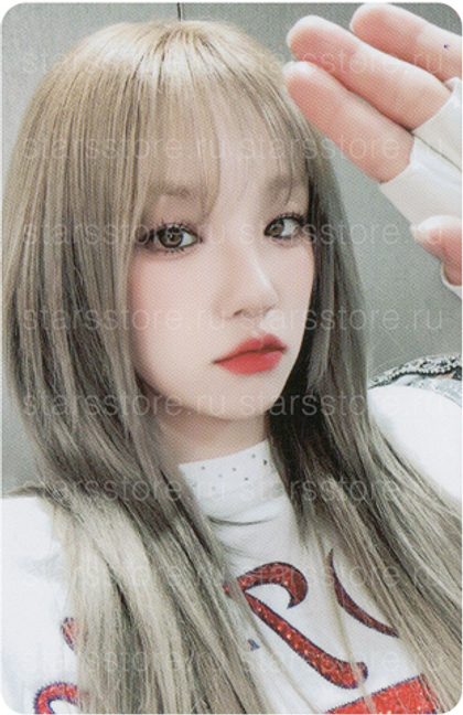 Фотокарта Yuqi i-dle - [2] (MMT)