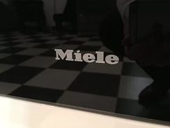 Подогреватель Miele ESW6229 OBSW черный обсидиан