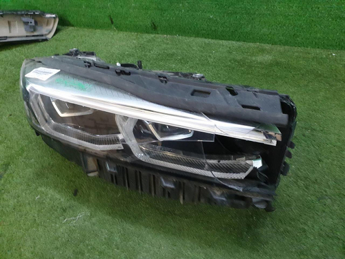 Фара правая BMW 7er G11 G12 (2019-2022) LED