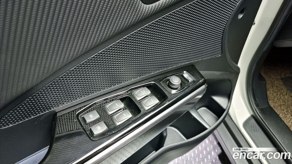 KG Mobility (Ssangyong) Tivoli Air 1.5 A5 2WD (12.2022)