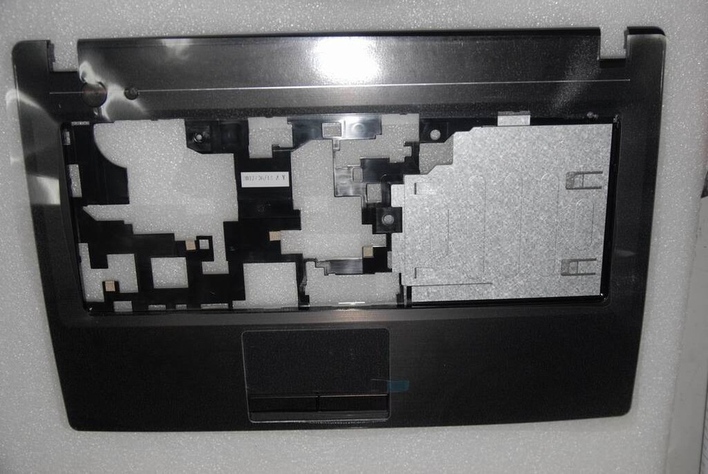 Верхняя часть корпуса (топ-кейс) для ноутбука Lenovo G480, с тачпадом (90200421), оригинал