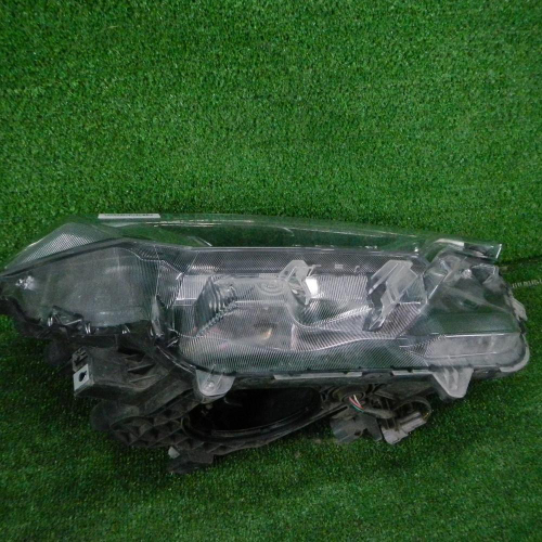 Фара правая Toyota RAV4 4 CA40 (2015-2019) LED