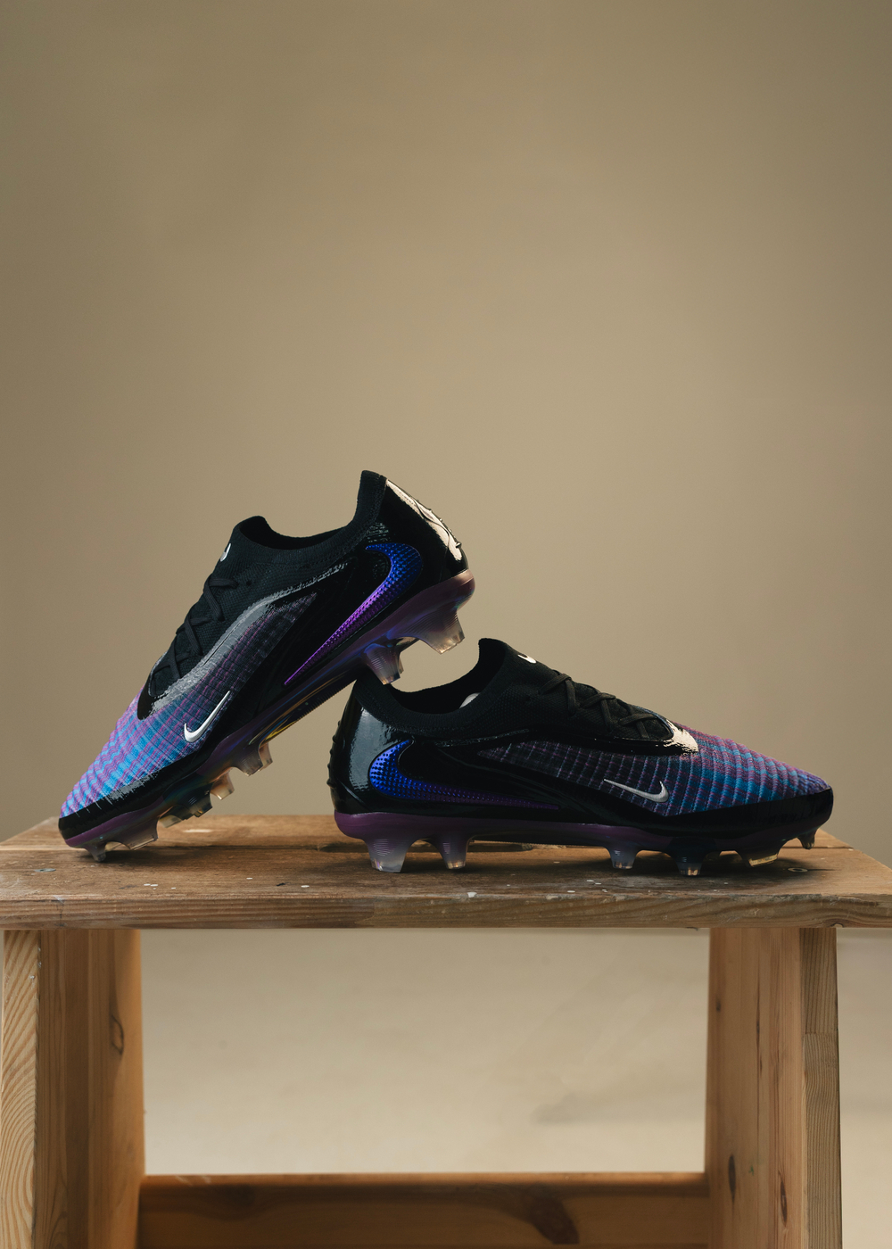 FG / Nike Phantom 6 Low Elite / Shadow