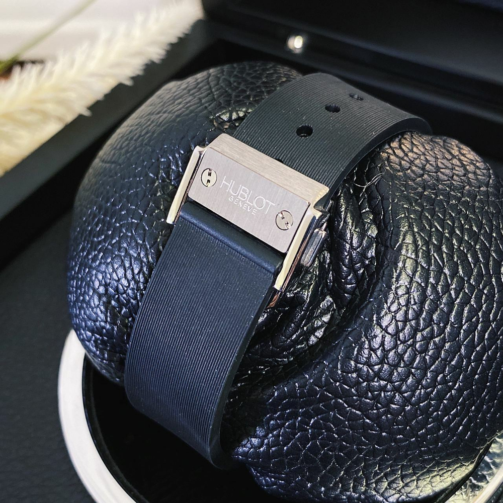 Часы наручные