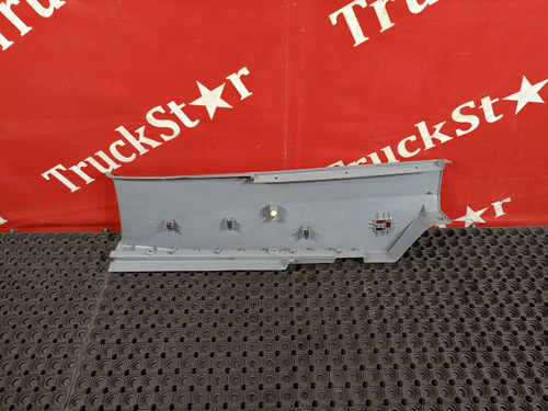 Накладка салона левая 2016г.