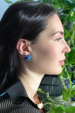 Клипсы "Цветы" ручной работы из бисера и камня кианит