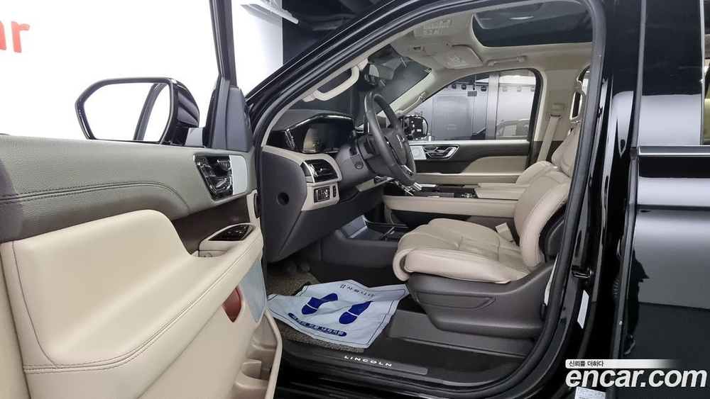 Lincoln Navigator 3.5L (12.2022)