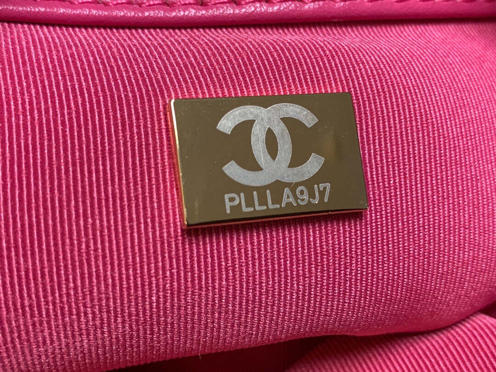 Chanel 19 Large 30 cm