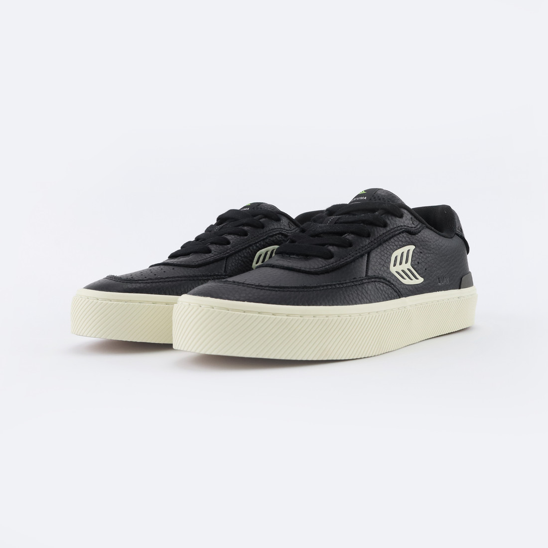 Купить Cariuma Luan Pro Premium Leather (black/ivory)