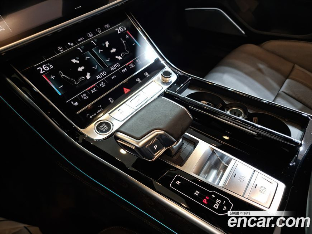 Audi A8 (D5) 55 TFSI Quattro Premium LWB (12.2022)
