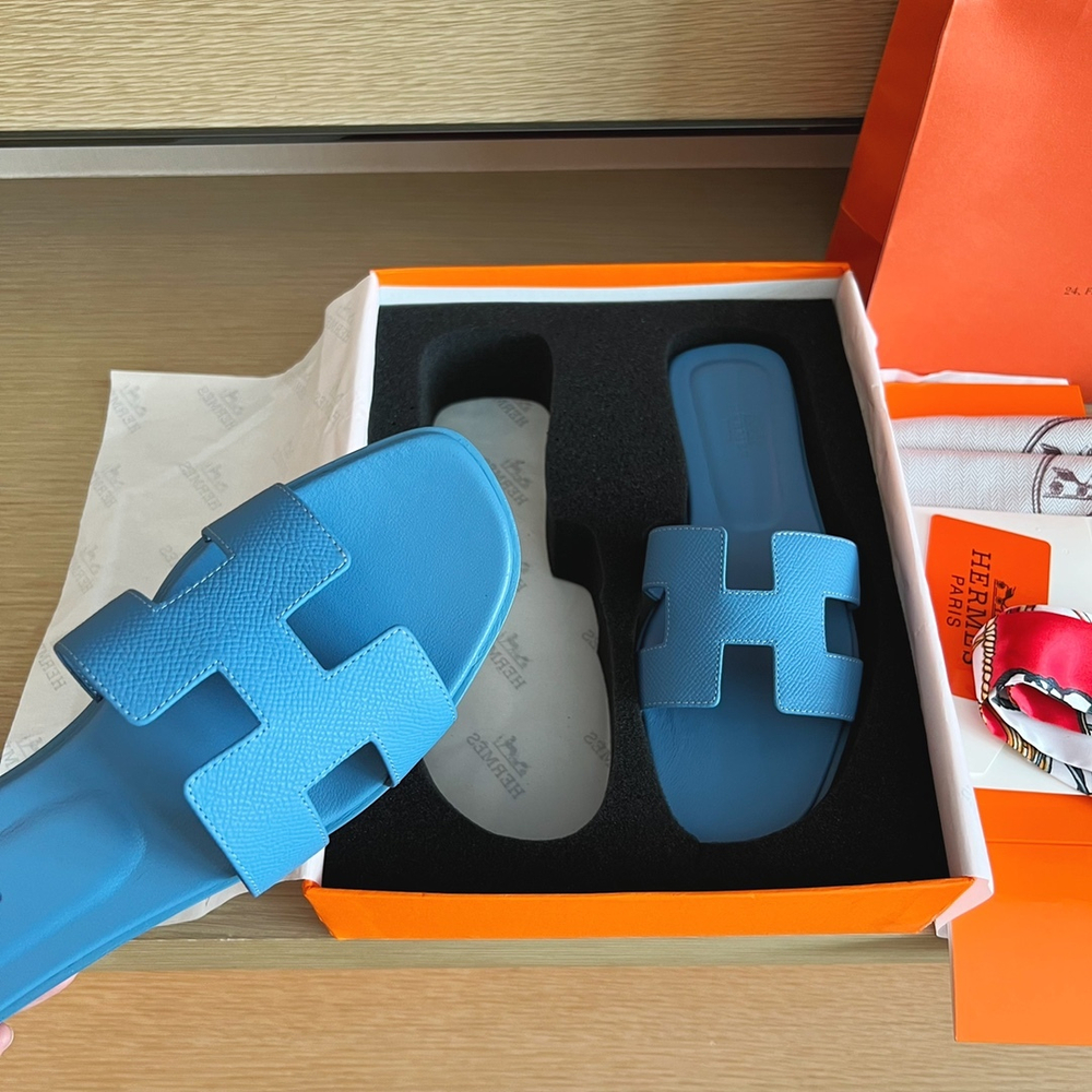 Hermes Oran Sandal