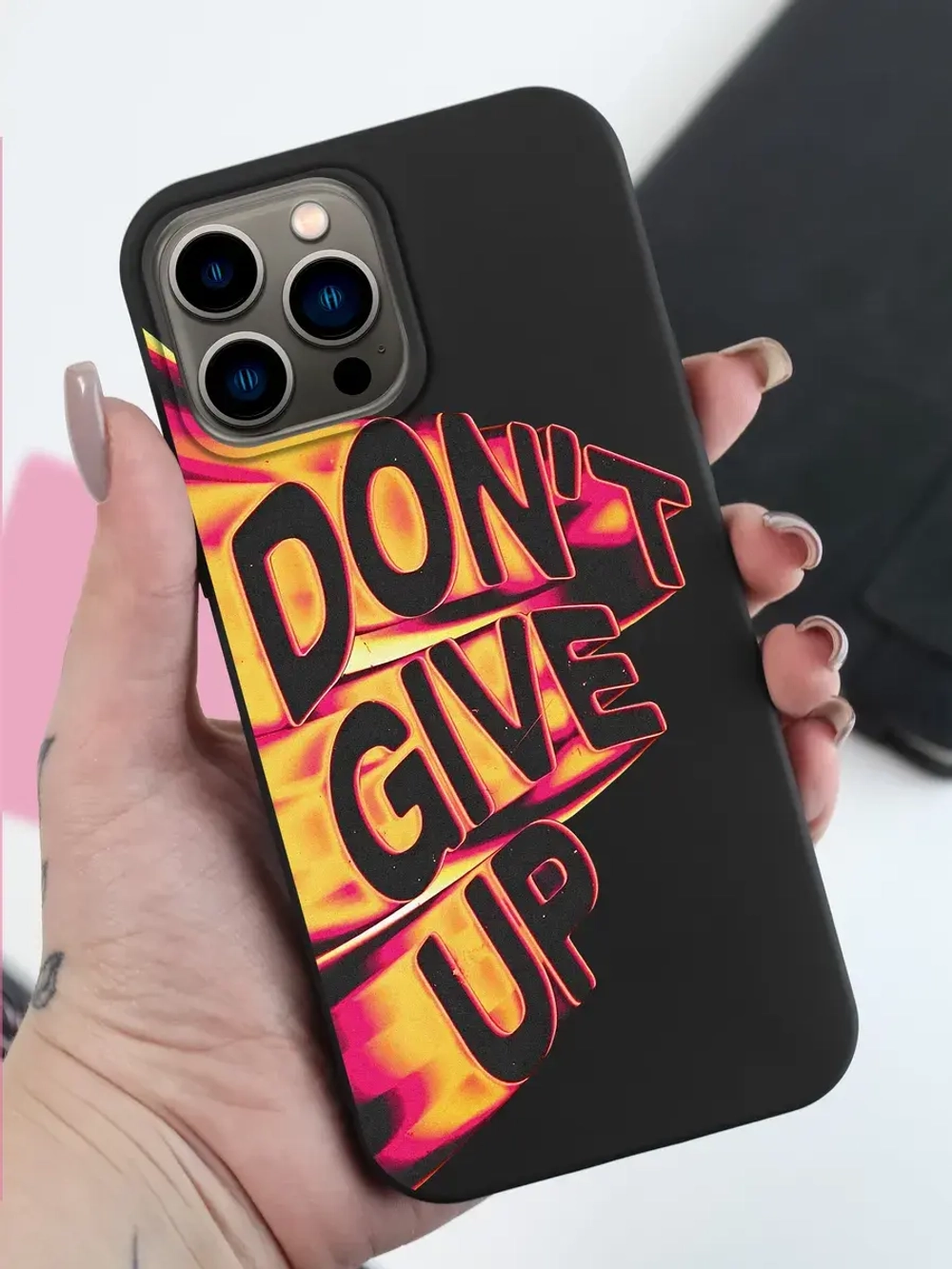 Чехол на iPhone 15 Pro Max с принтом