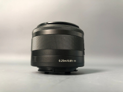 Canon EOS M50 Kit 15-45mm STM, 1000 кадров пробега.