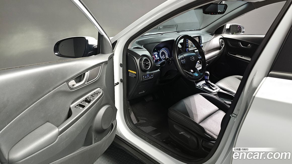 Hyundai KONA Дизель 1.6 2WD (03.2020)