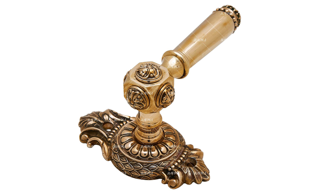 Ручка двери с кубиком лакшери матовая бронза