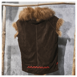 Жилет из меха медведя «Бирюк»