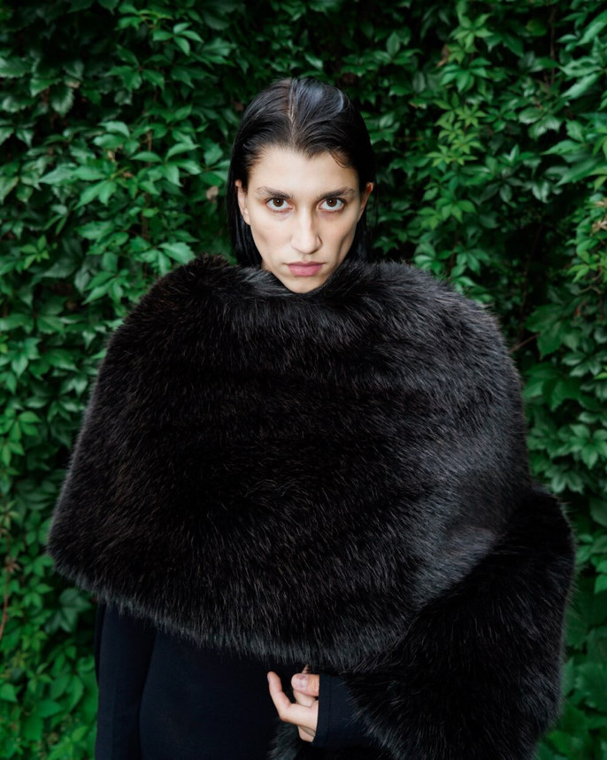 Шарф из экомеха темно-коричневый