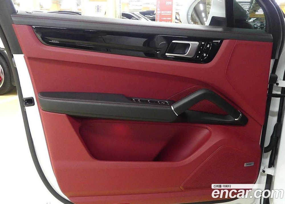 Porsche Cayenne (PO536) 3.0 E-Hybrid (06.2020)