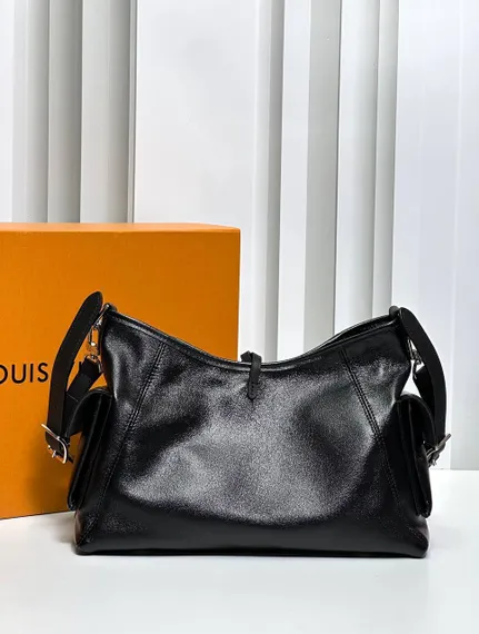 Сумка женская Louis Vuitton Carry All Cargo Vibe , чёрная