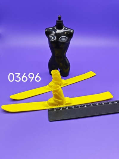 Обувь для куклы Барби винтаж лыжи 03696