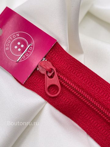 Молния красная