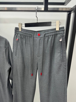 Прогулочный костюм Kiton