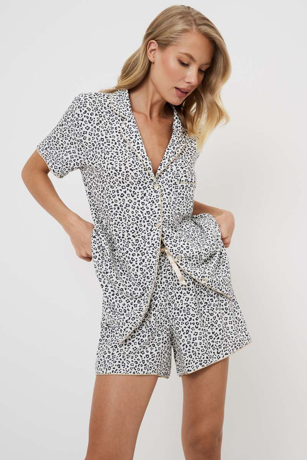 BEATRICH Пижама женская с шортами