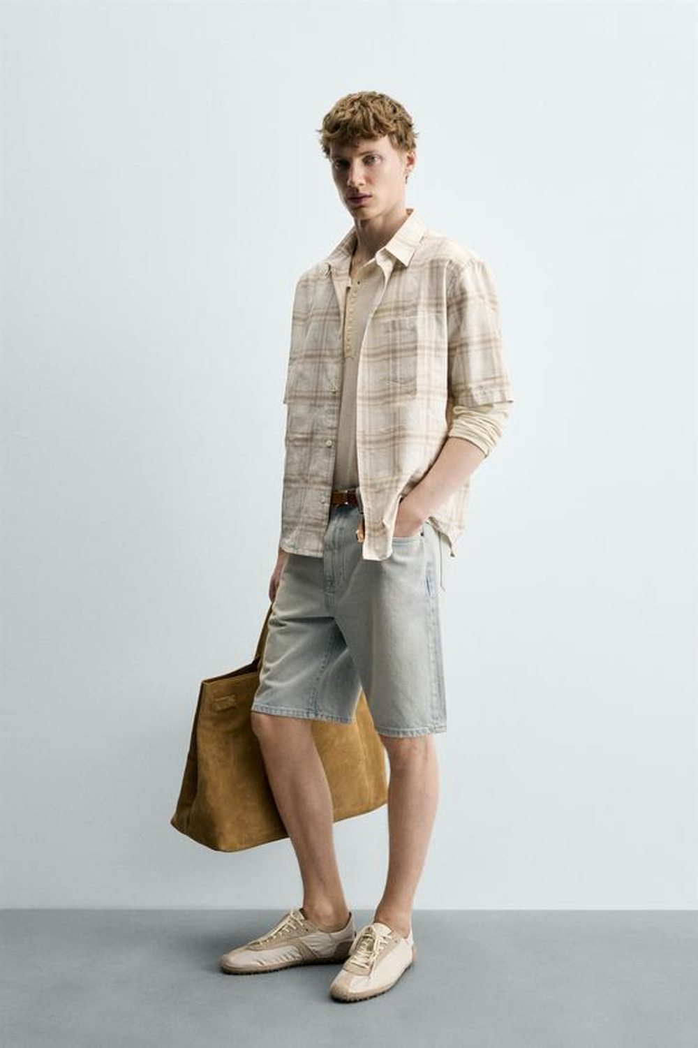 ZARA ДЖИНСОВЫЕ ШОРТЫ RELAXED FIT, ГОЛУБОЙ