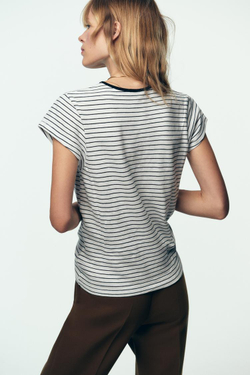 ZARA ФУТБОЛКА В СТИЛЕ РУСТИК С КОРОТКИМИ РУКАВАМИ, ПОЛОСКИ