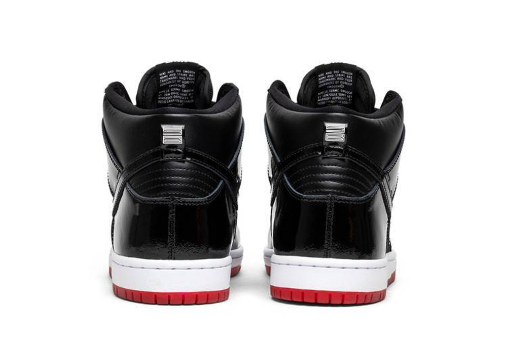 Кроссовки Nike Dunk Sb Bred