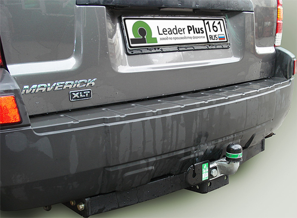 Фаркоп(прицепное) Лидер-Плюс для FORD MAVERICK 2004-2007 (С НЕРЖ. ПЛАСТИНОЙ)(паспорт и сертификат в комплекте)(без электрики)F114-F(N)