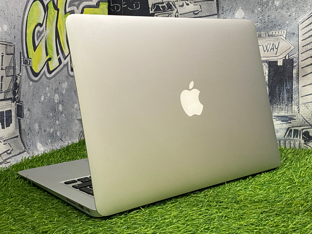 MacBook air 13 2014 i5/4gb/