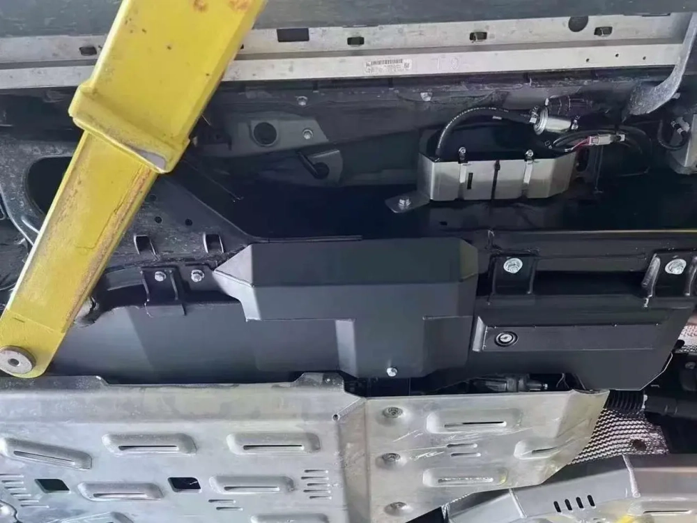 Дополнительный топливный бак 40л. для Lexus GX 550 GX550 2024 Лексус Резервный бак