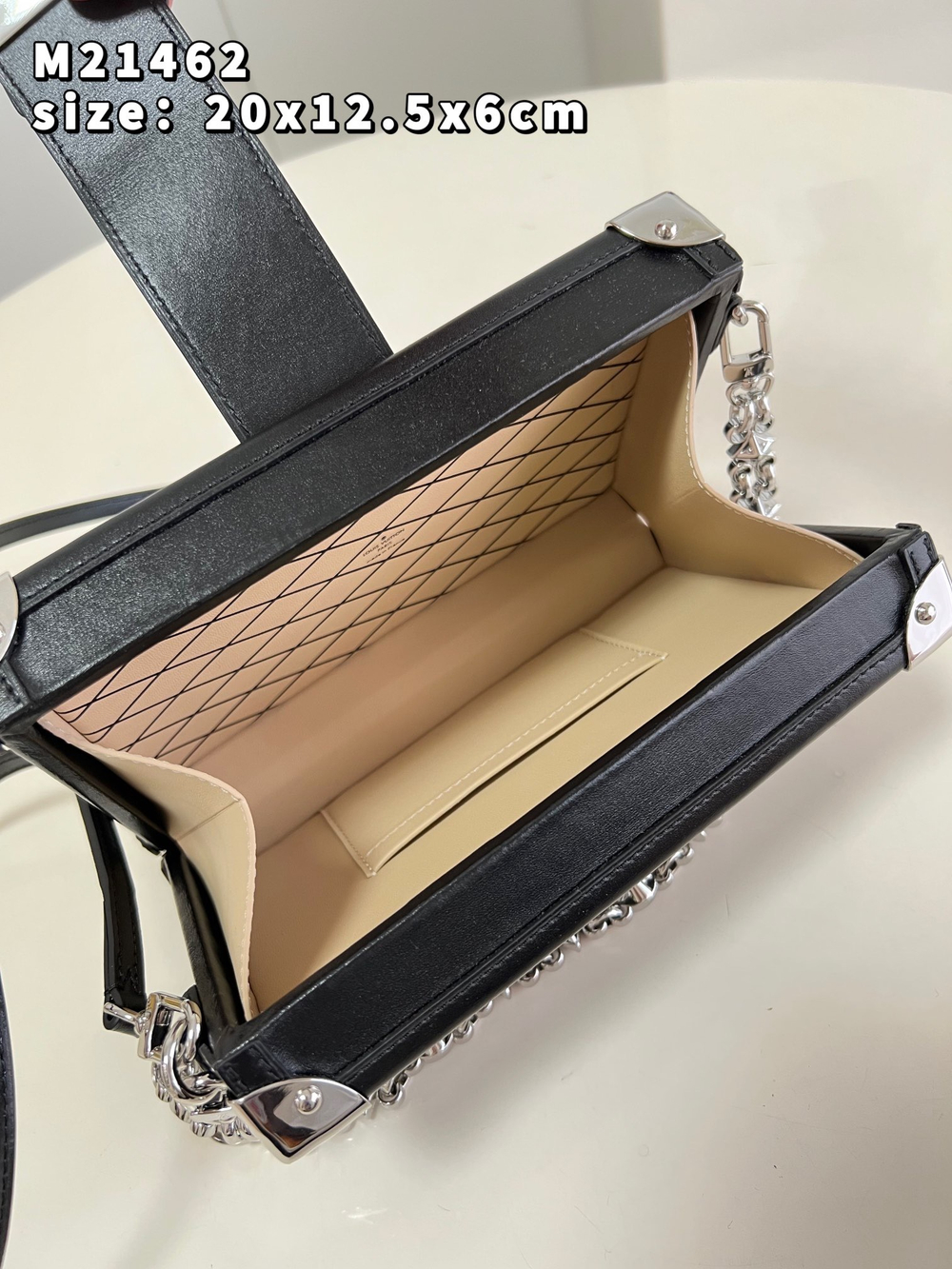 Louis Vuitton Petite Malle