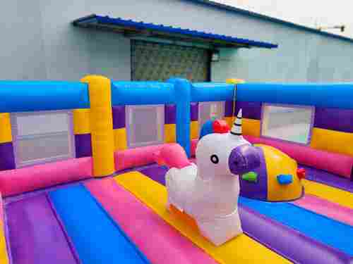 Коммерческий надувной батут "Комиксы" 7,5*5,5*3,15 м