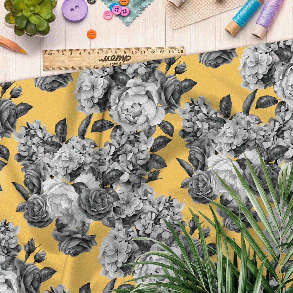 Ткань дюспо черно-белые розы