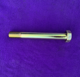 Верхний болт крепления переднего амортизатора самосвала Sinotruk C7H, Howo T5G (6*4, 8*4)